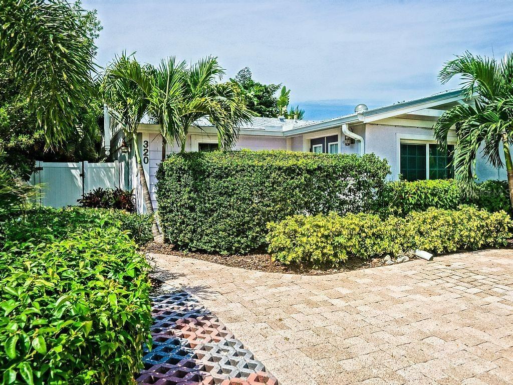 320 64th St., Holmes Beach, FL 34217