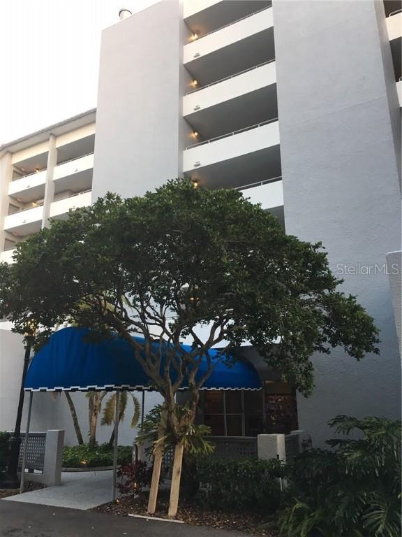 1050 Riverside Drive #A305, Palmetto, FL 34221