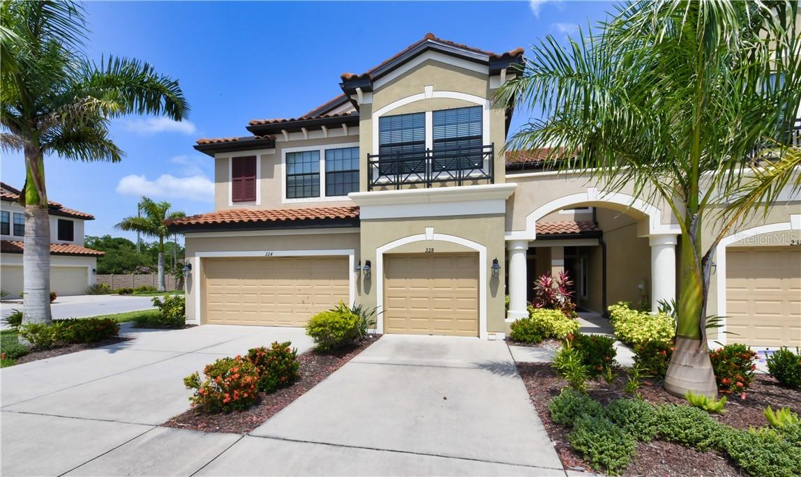 228 Crew Ct., Sarasota, FL 34243