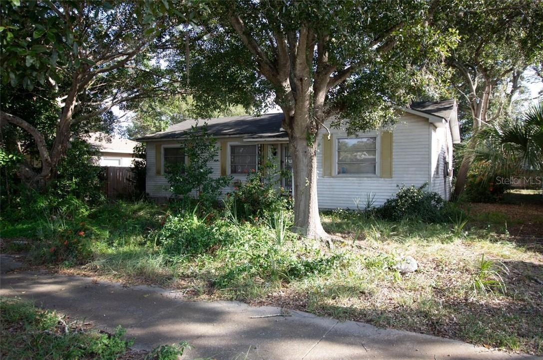 6458 1st Ave., St Petersburg, FL 33707