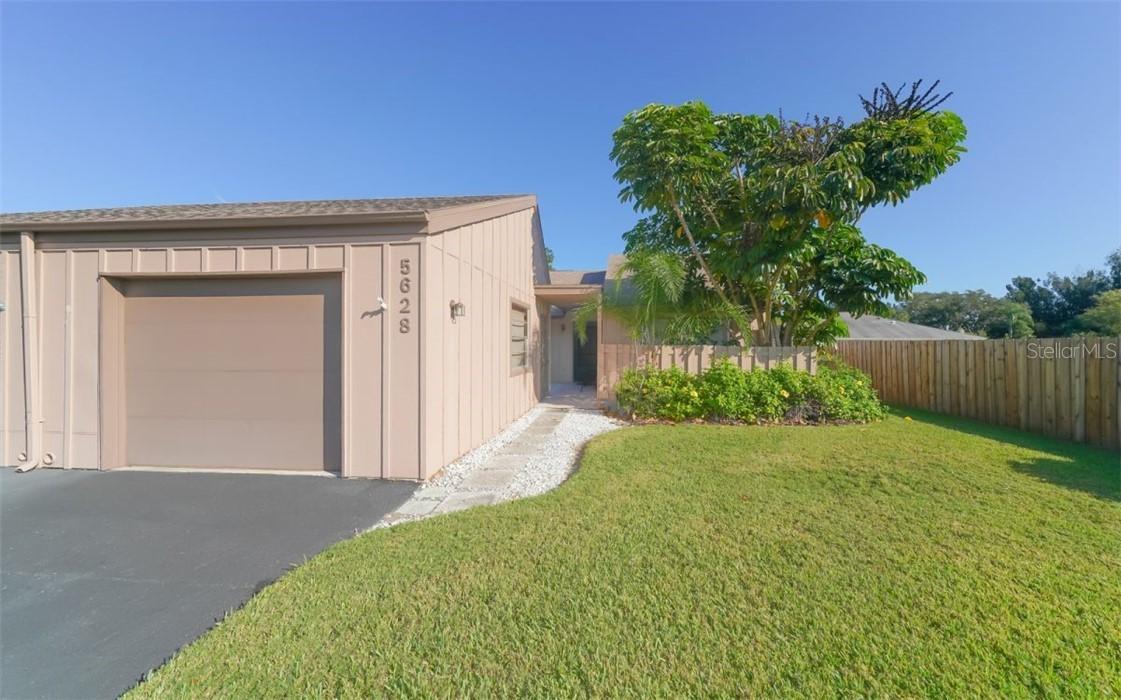 5628 Westwind Ln., Sarasota, FL 34231