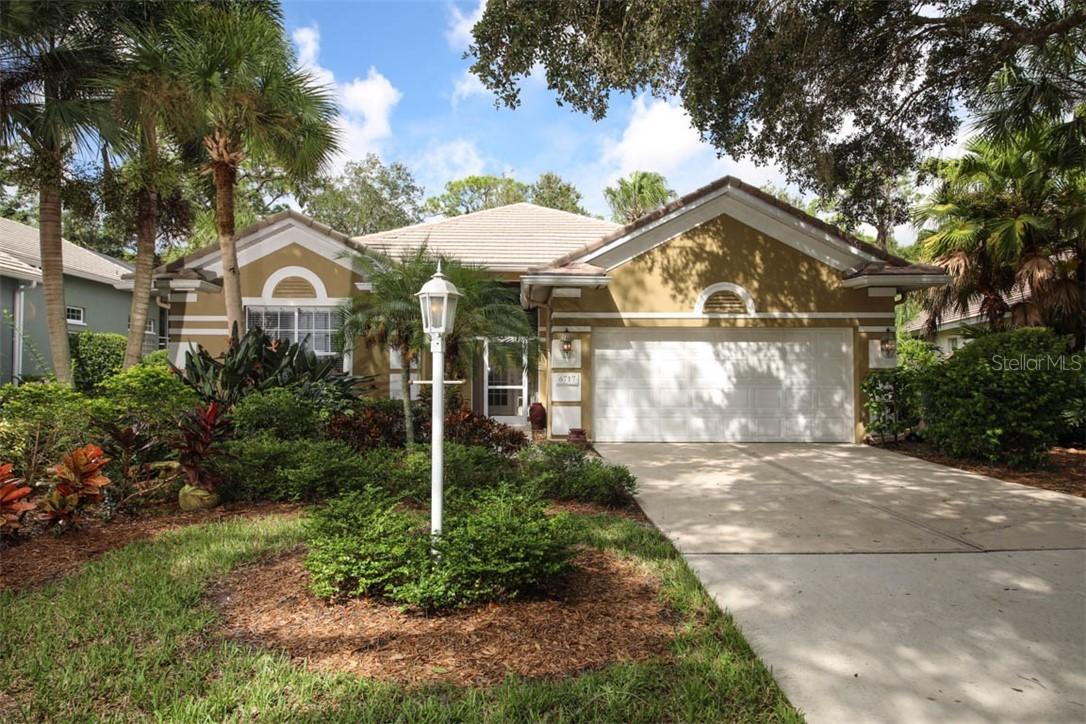6717 Virginia Crossing, University Park, FL 34201