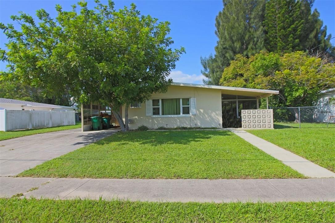 21978 Hernando Ave, Port Charlotte, FL 33952