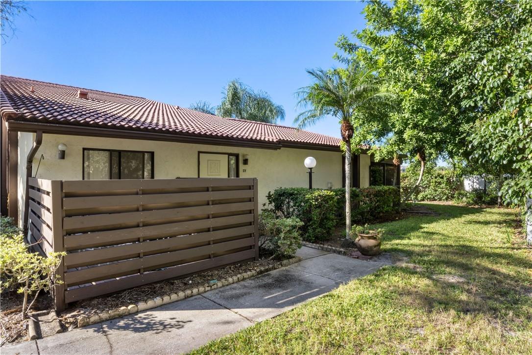 5400 34th St. #17F, Bradenton, FL 34210