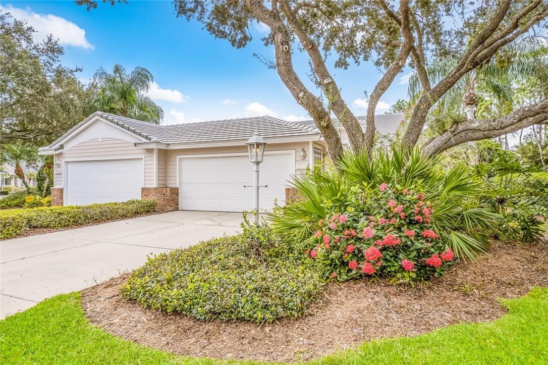 7918 Whitebridge Glen, University Park, FL 34201