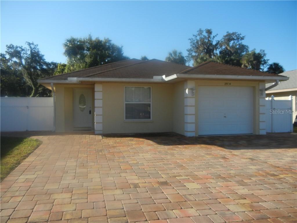 2904 31st Ave., Bradenton, FL 34208