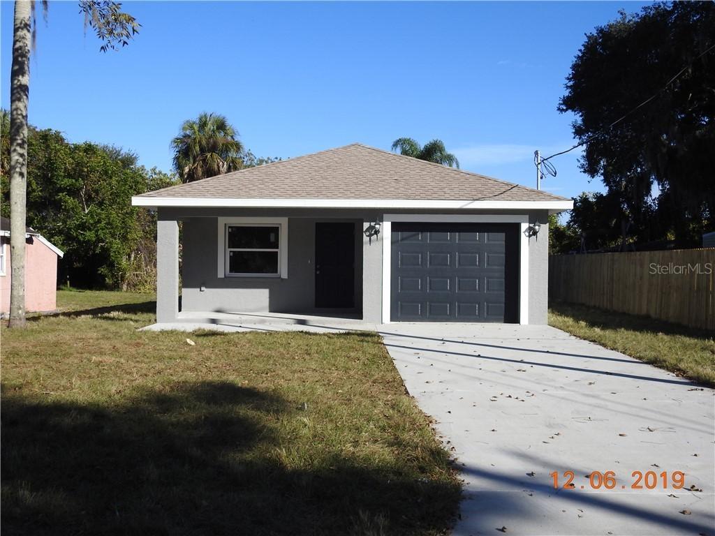 2408 5th Avenue Dr., Palmetto, FL 34221