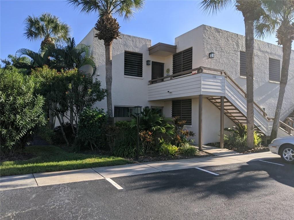 193 Pineneedle Dr., Bradenton, FL 34210