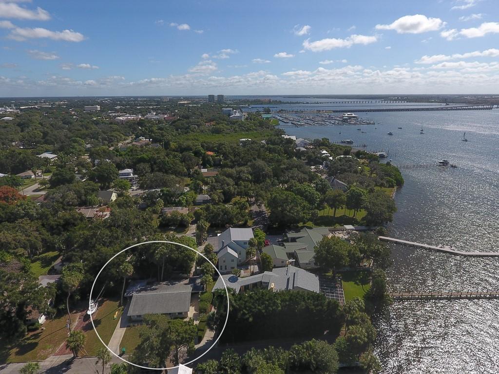 212 15th Ave., Palmetto, FL 34221