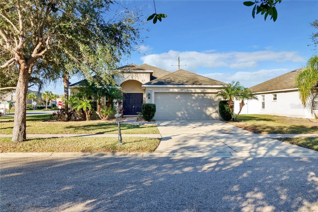 2269 Roanoke Springs Dr., Ruskin, FL 33570