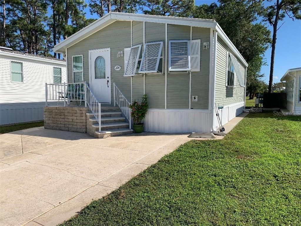 224 Lancer Dr., Nokomis, FL 34275