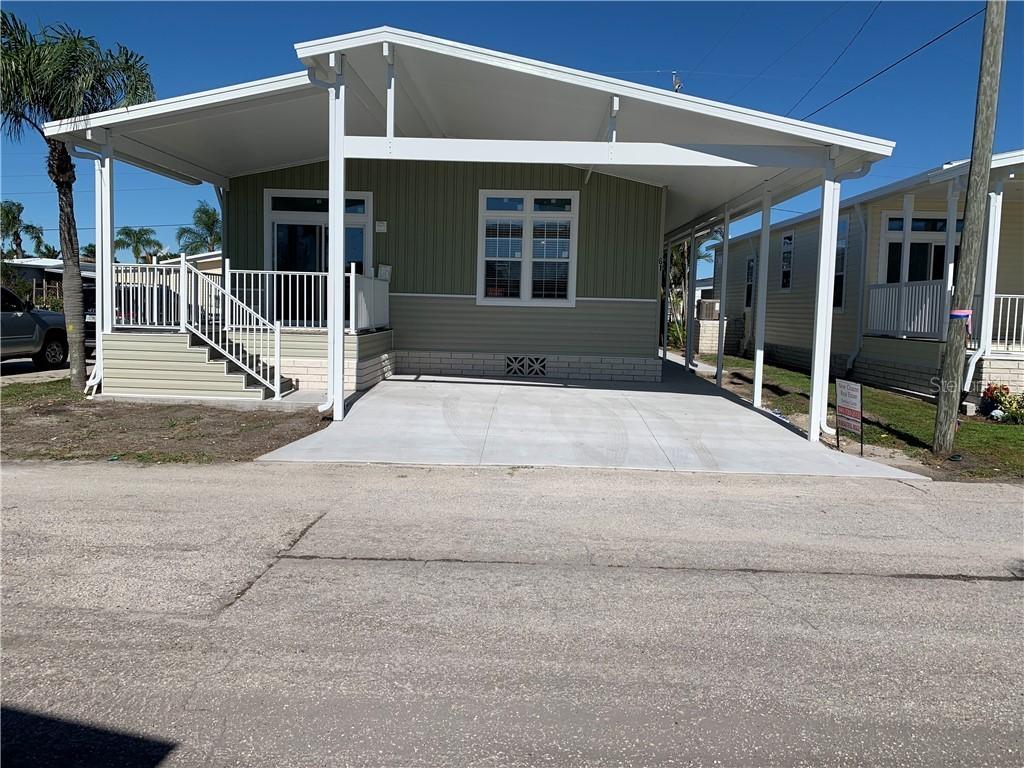 61 Edessa Dr., Palmetto, FL 34221