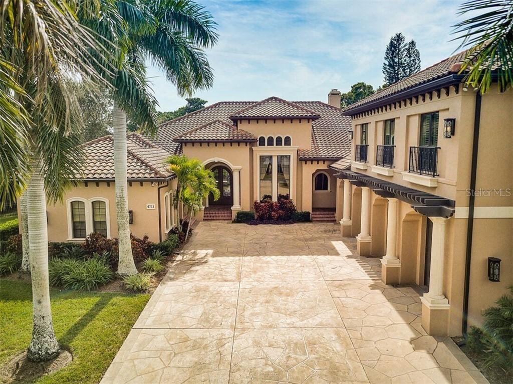 4711 17th St., Palmetto, FL 34221