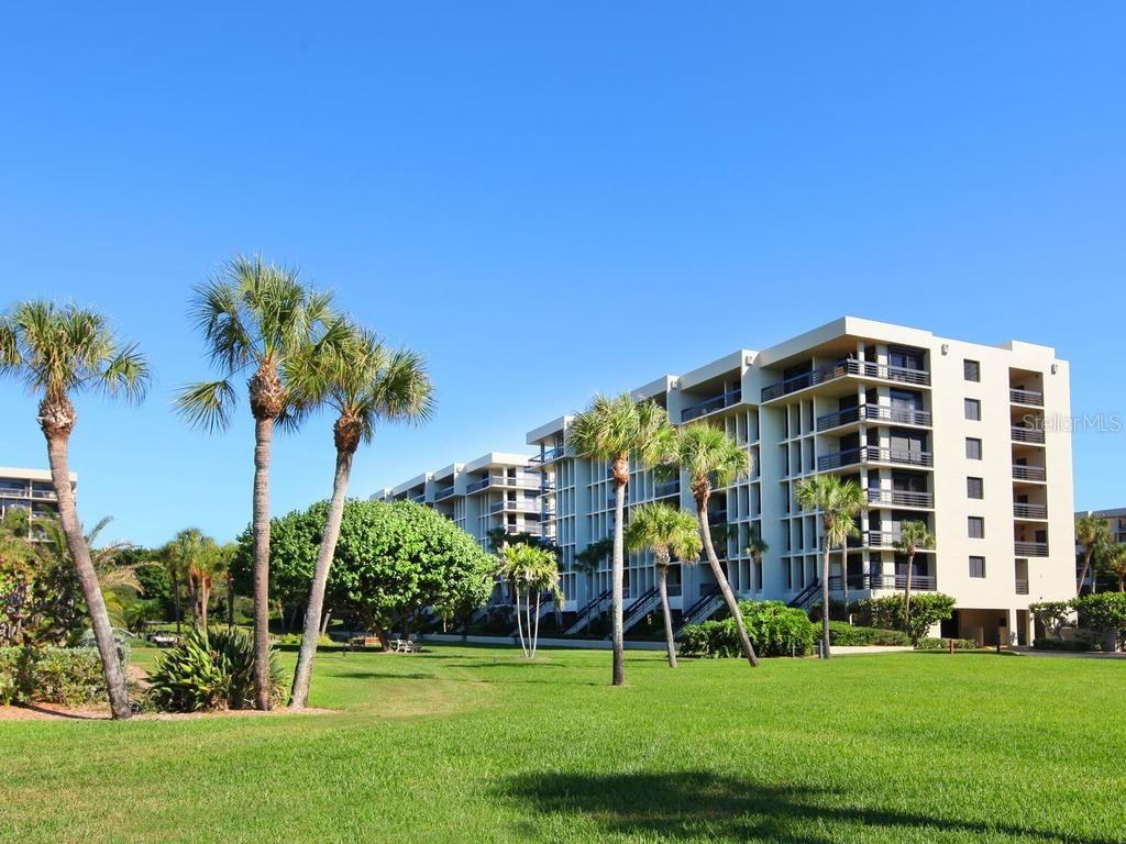 1085 Gulf Of Mexico Dr. #603, Longboat Key, FL 34228