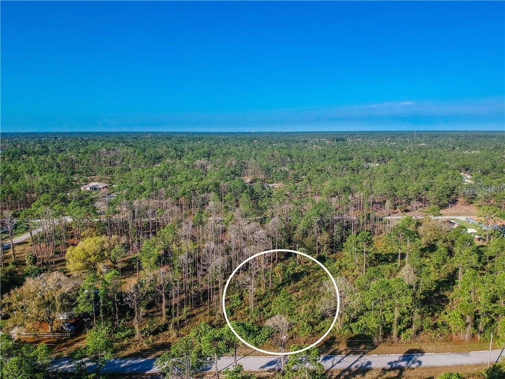 907 Leroy Ave., Lehigh Acres, FL 33972