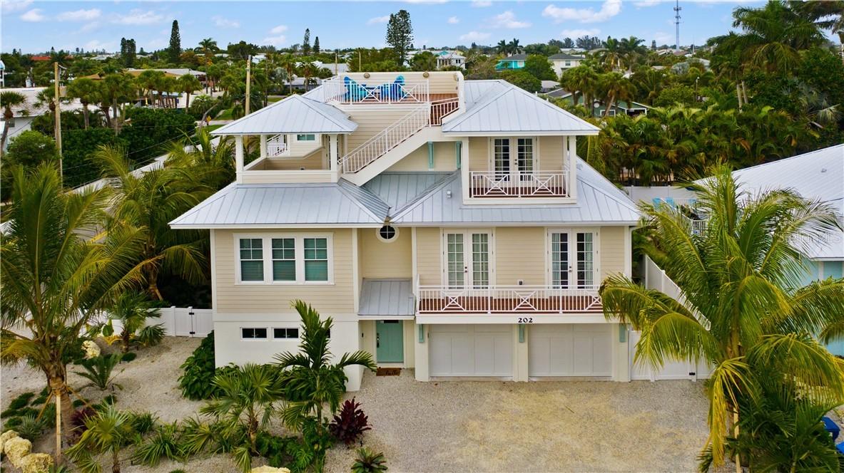 202 54th St., Holmes Beach, FL 34217