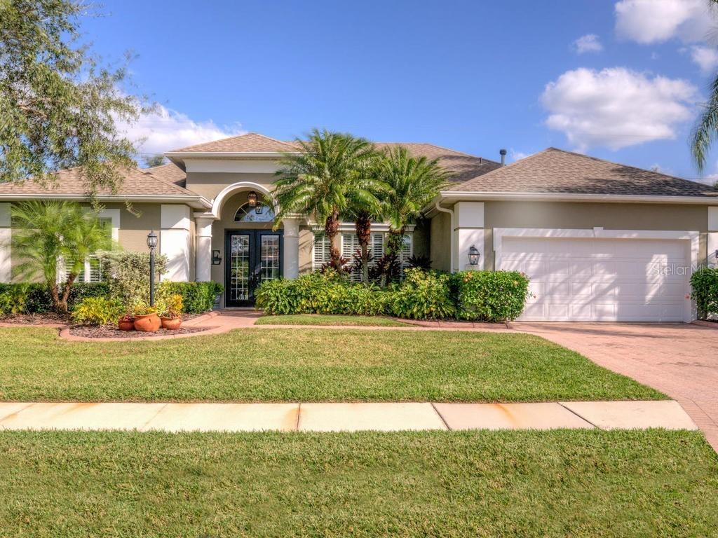 8303 Planters Knoll Ter., Bradenton, FL 34201