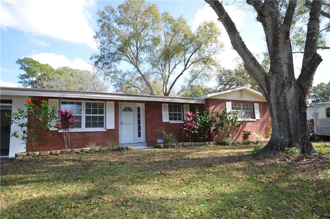 203 6th St., Ruskin, FL 33570