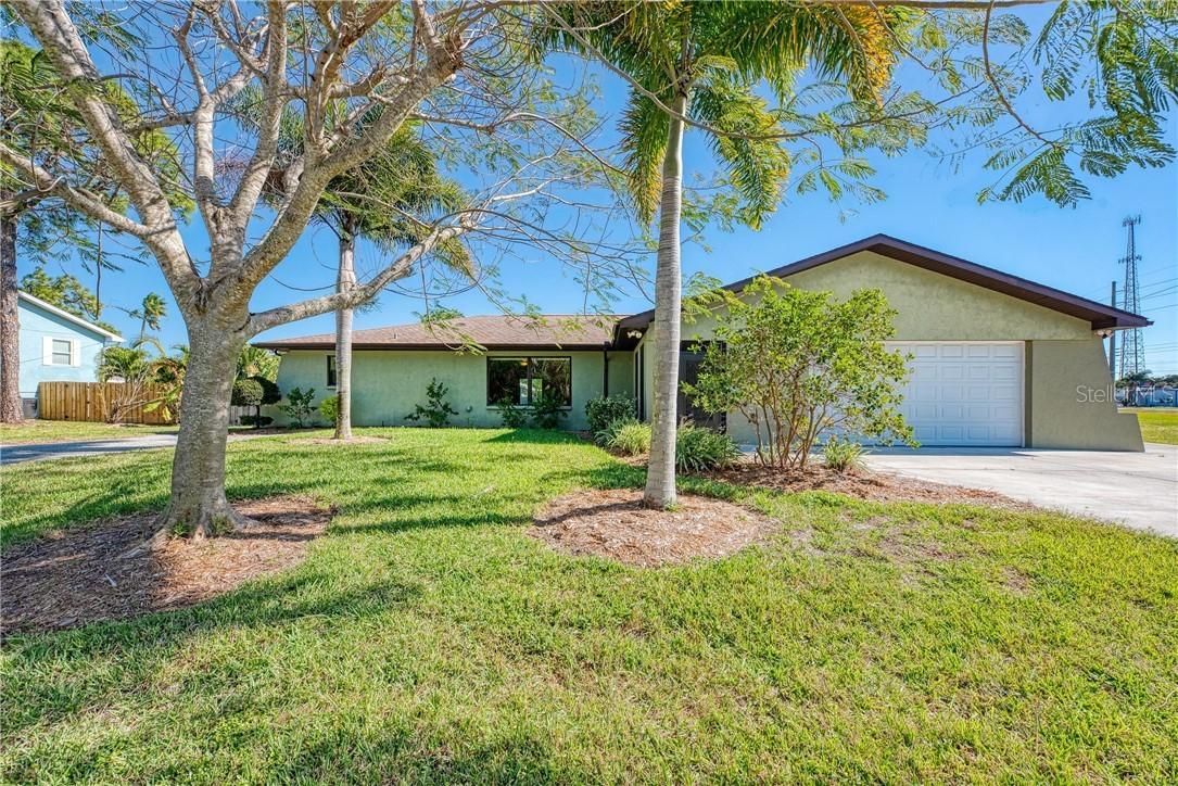 9040 Everington Rd., Englewood, FL 34224