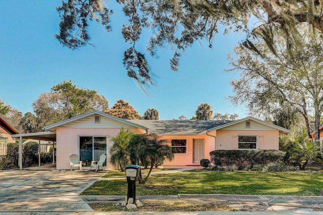 3301 Woodmont Dr., Sarasota, FL 34232