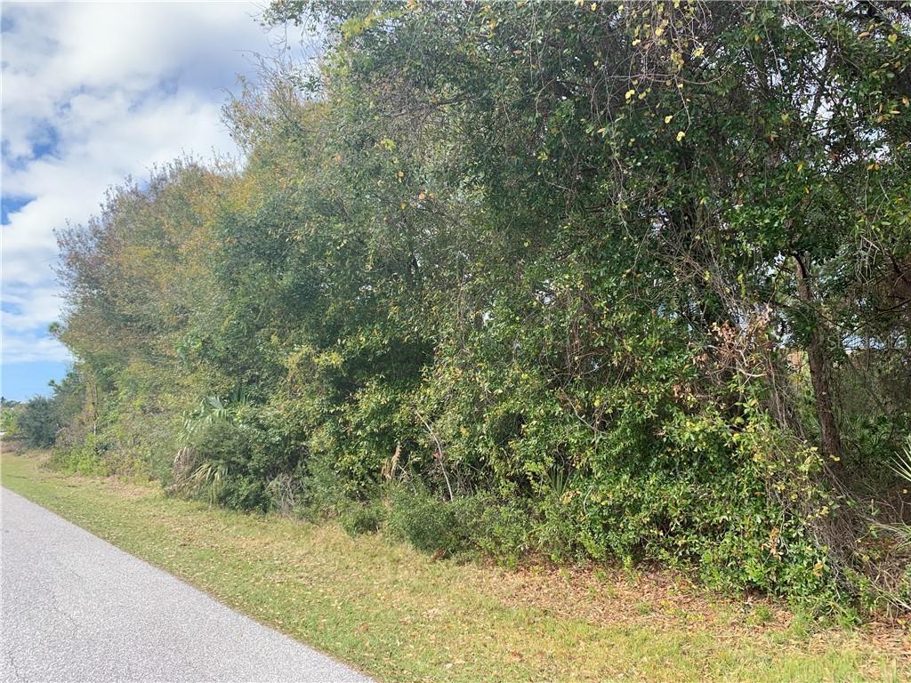 10210 Barker Ave., Englewood, FL 34224