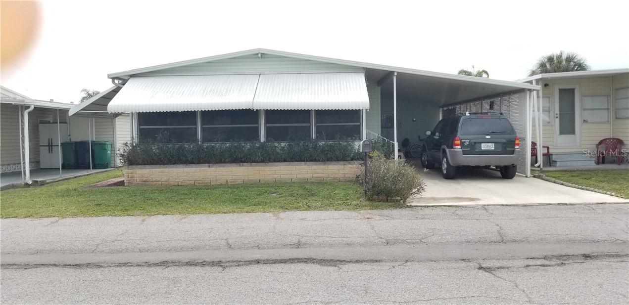 6 Flores Dr., Palmetto, FL 34221