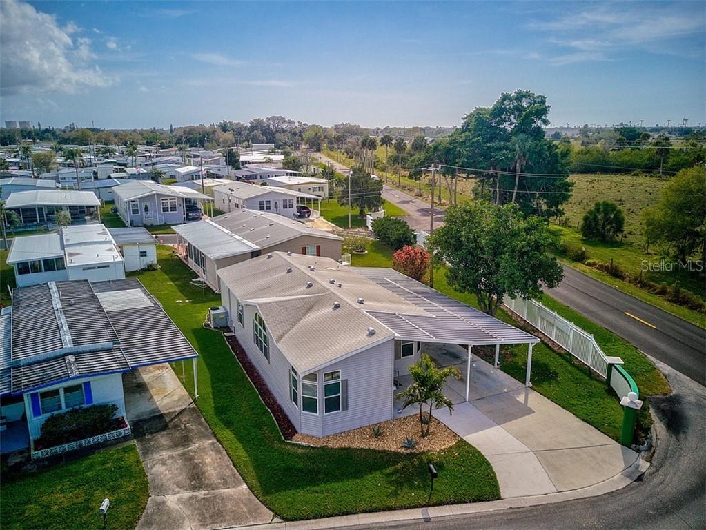 165 Lakeview Dr., Palmetto, FL 34221