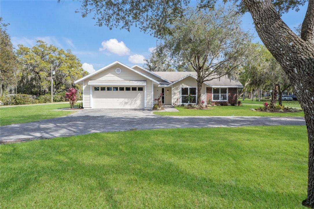 7050 60th Ave., Palmetto, FL 34221