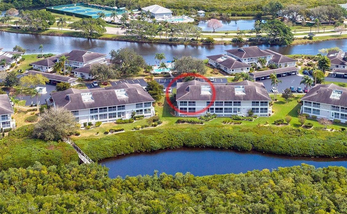 704 Estuary Dr., Bradenton, FL 34209