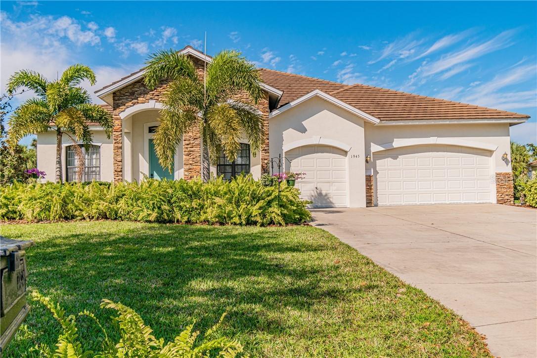 1945 24th Street Cir., Palmetto, FL 34221