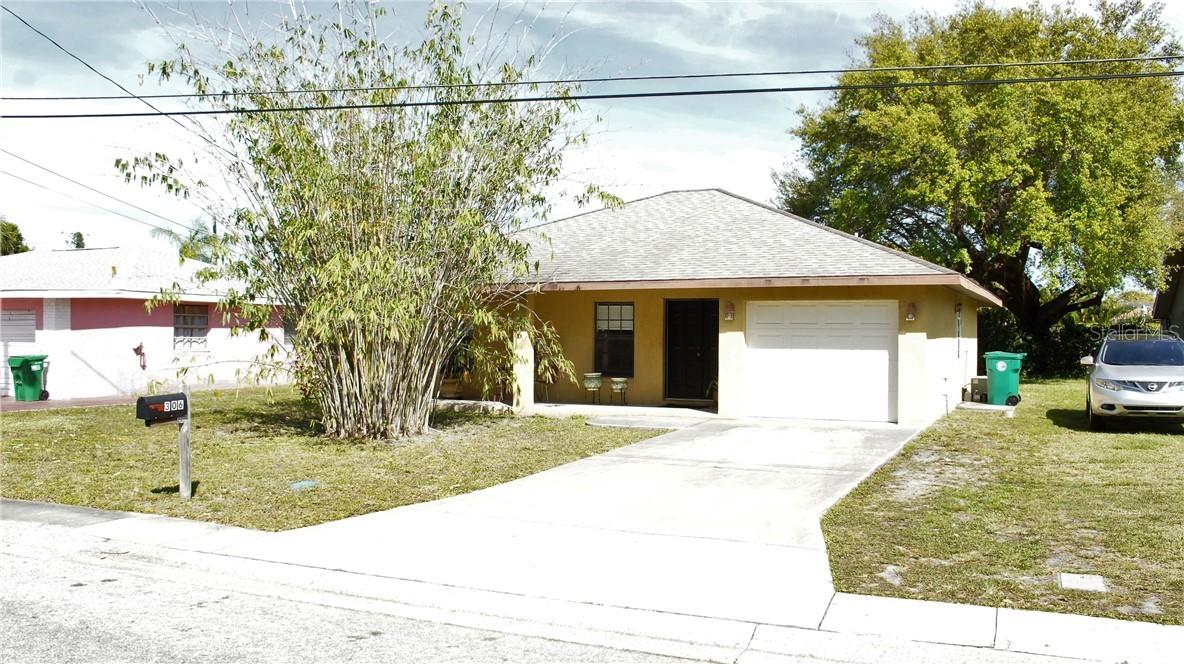 306 15th St., Palmetto, FL 34221