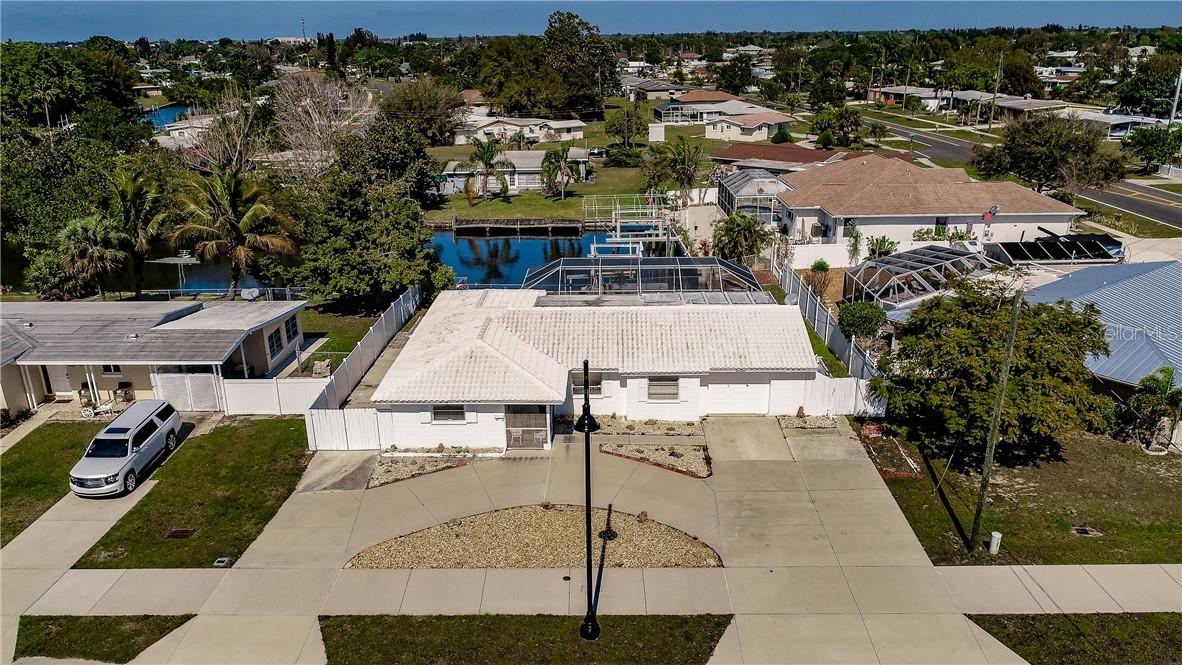 21184 Edgewater Dr., Port Charlotte, FL 33952