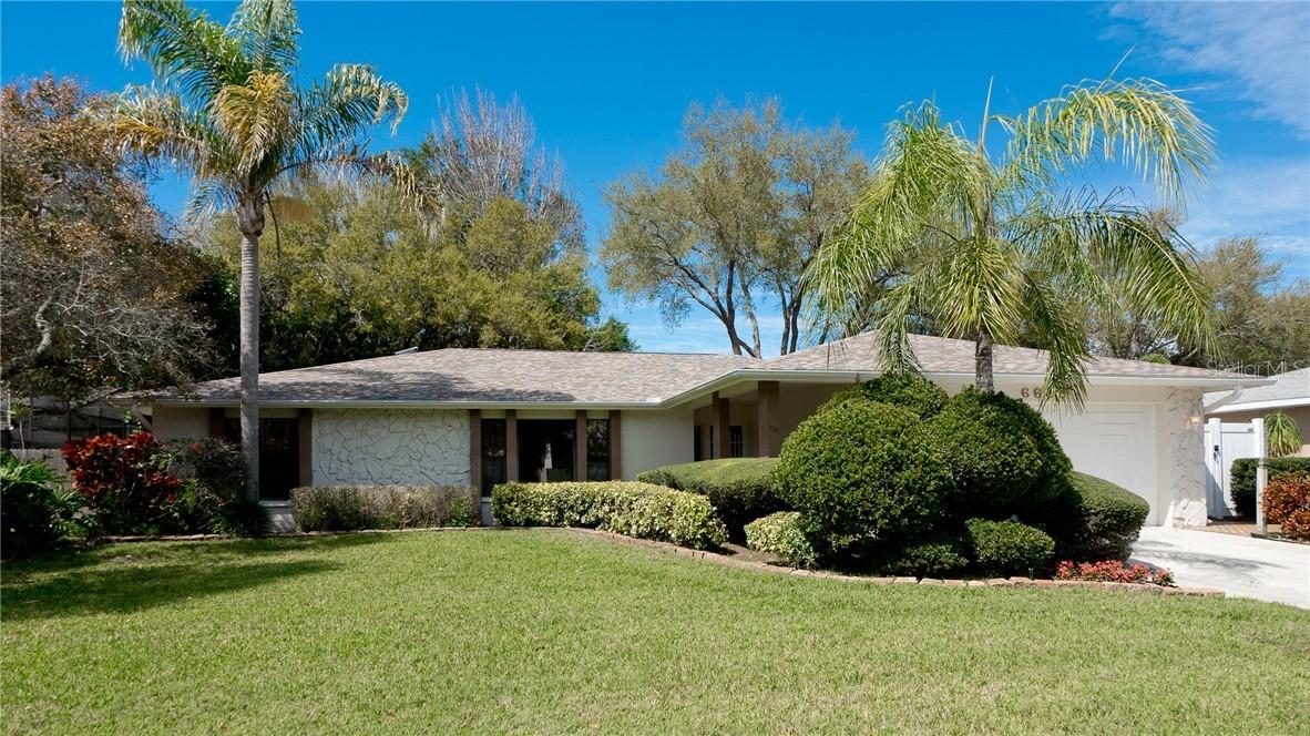 6602 23rd Ave., Bradenton, FL 34209