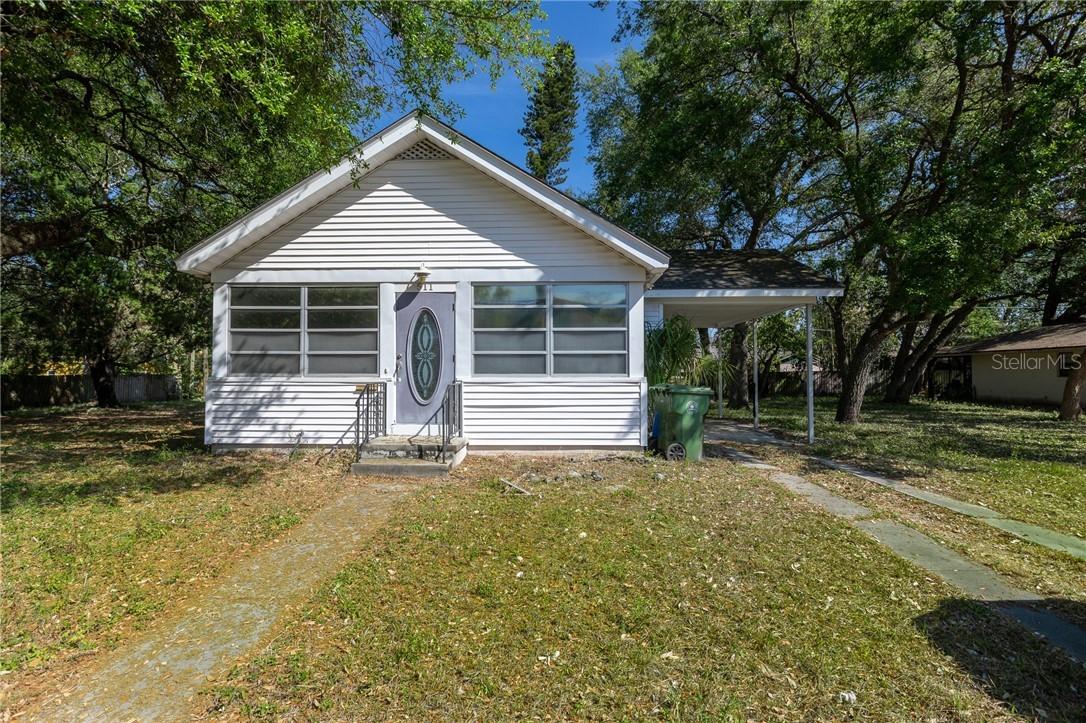 511 2nd Ave., Bradenton, FL 34208