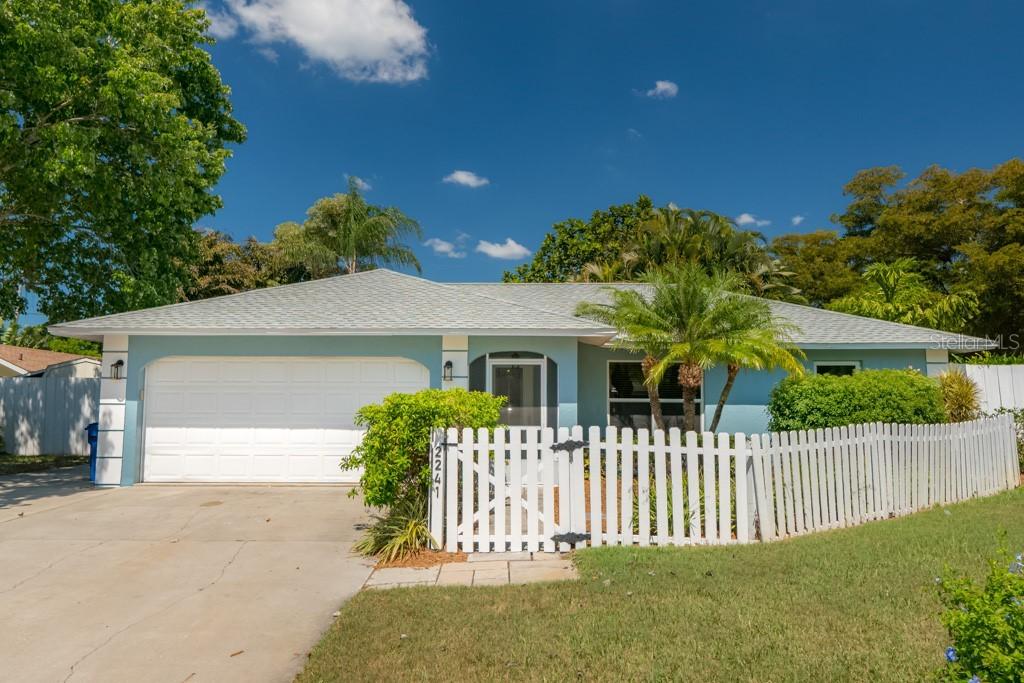 2241 Roselawn St., Sarasota, FL 34231