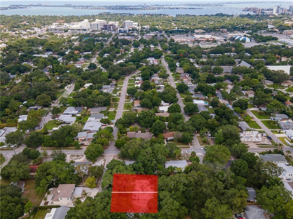2419 Temple St., Sarasota, FL 34239