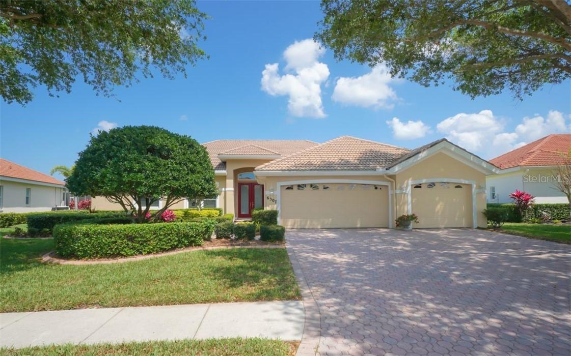 6507 Grand Point Ave., University Park, FL 34201