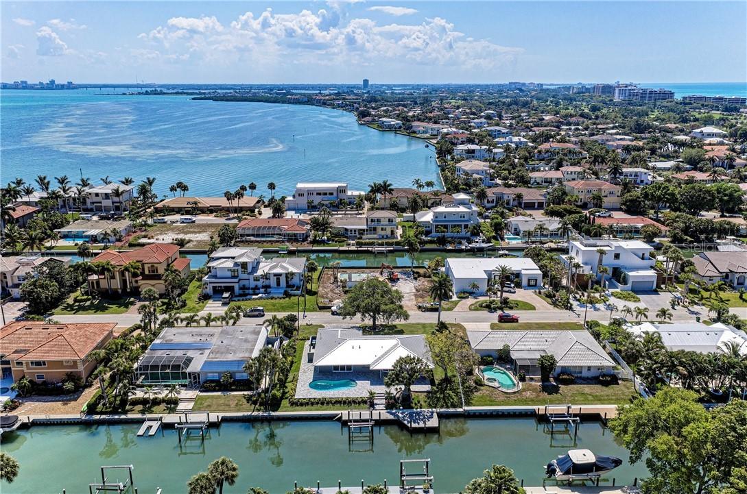 591 Ranger Ln., Longboat Key, FL 34228