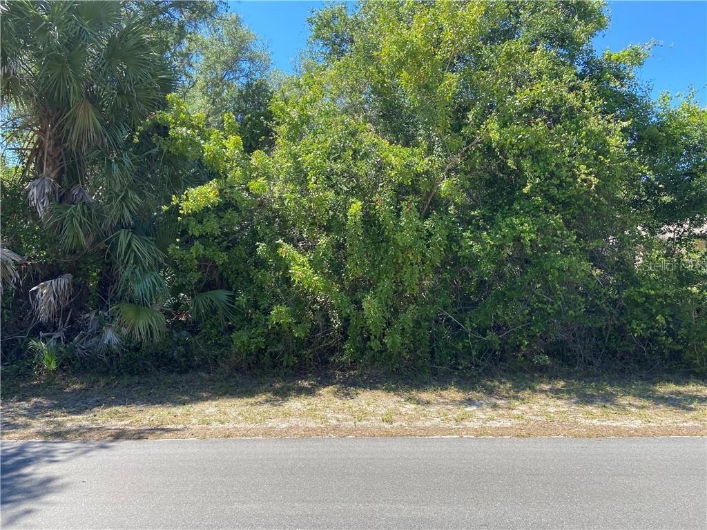 2151 Lucky St., Port Charlotte, FL 33948