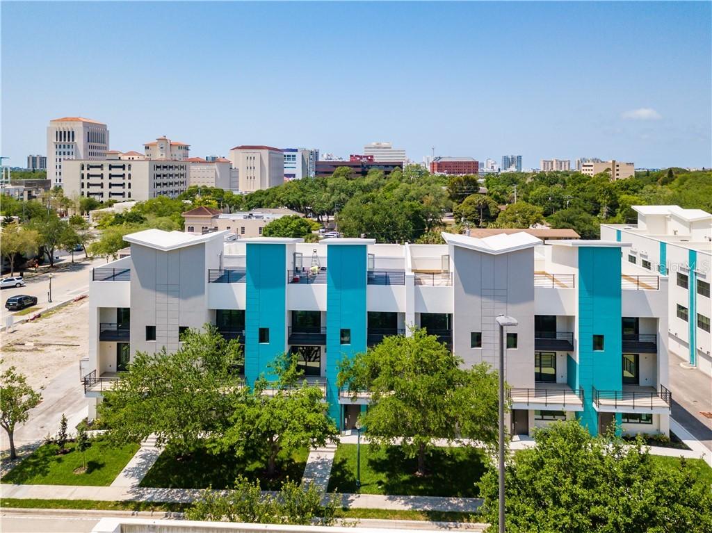 42 School Ave., Sarasota, FL 34237