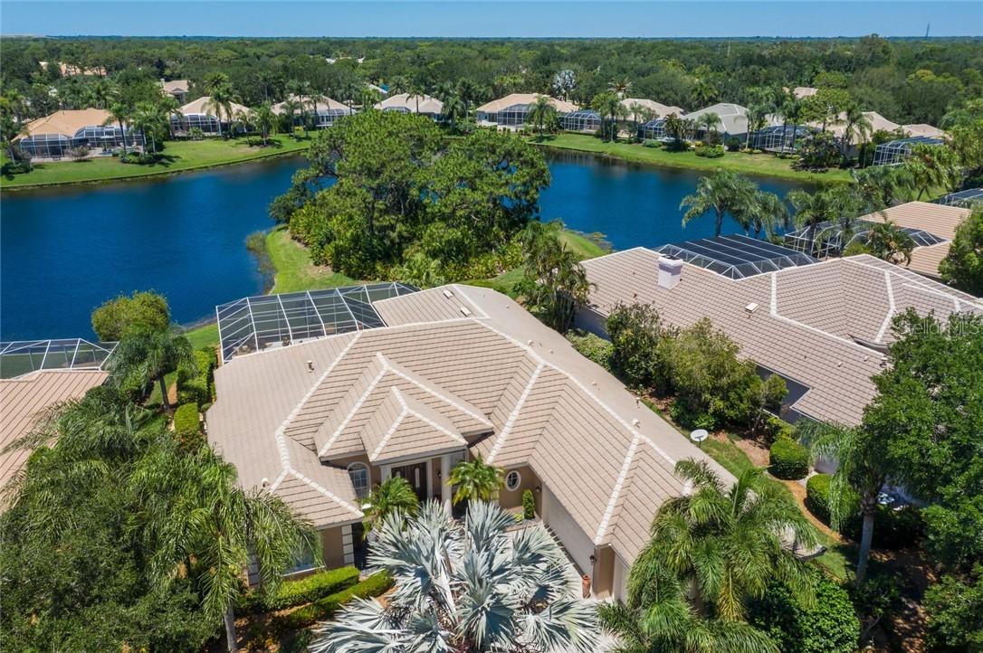 7015 Langley Pl., University Park, FL 34201