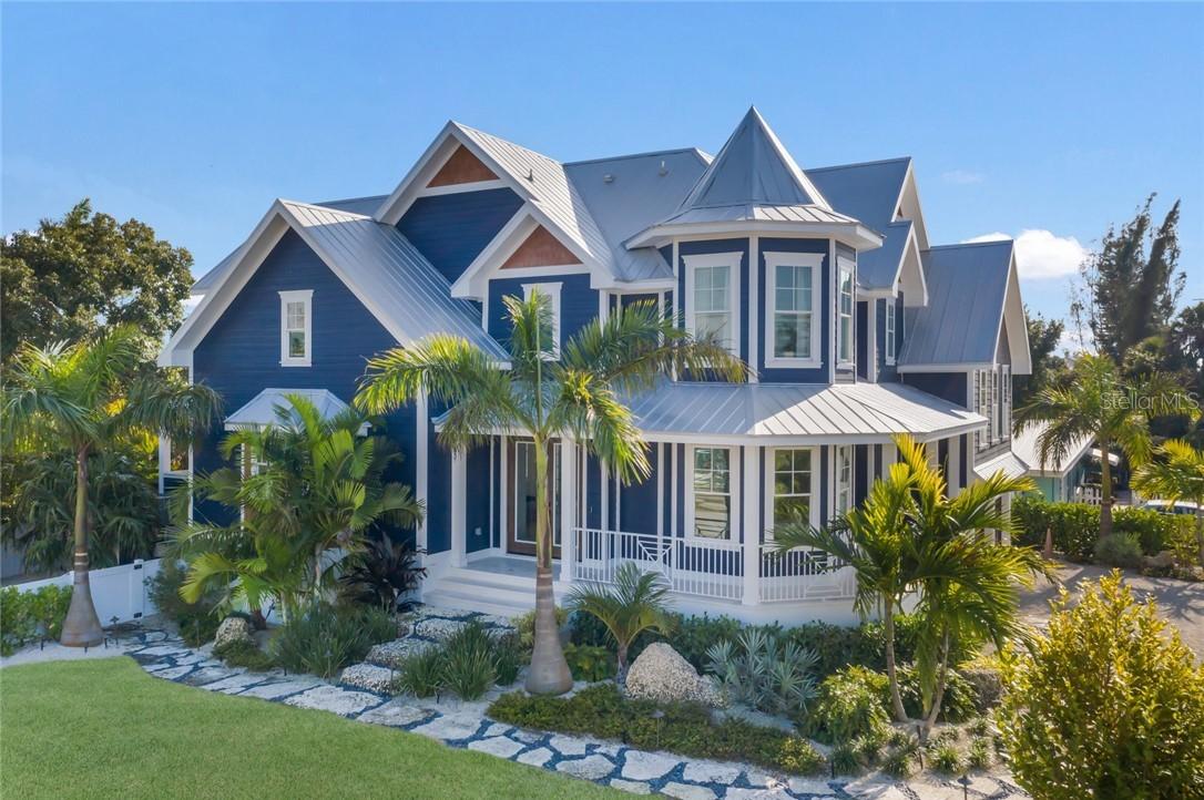 7606 Marina Dr., Holmes Beach, FL 34217