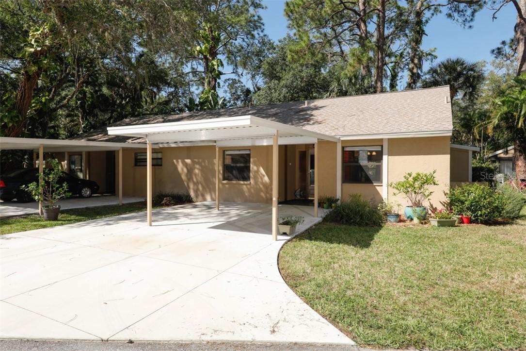 4903 Village Gardens Dr. #196, Sarasota, FL 34234