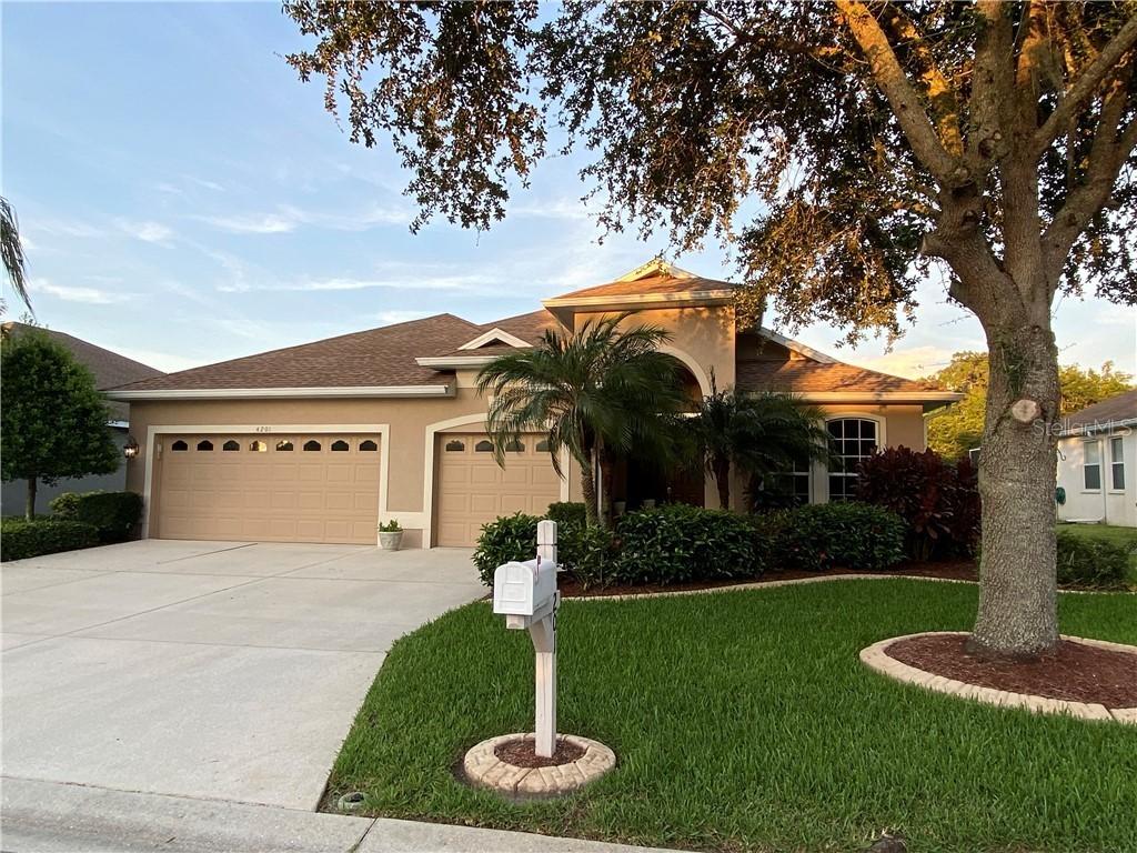 4201 32nd Ln., Bradenton, FL 34208