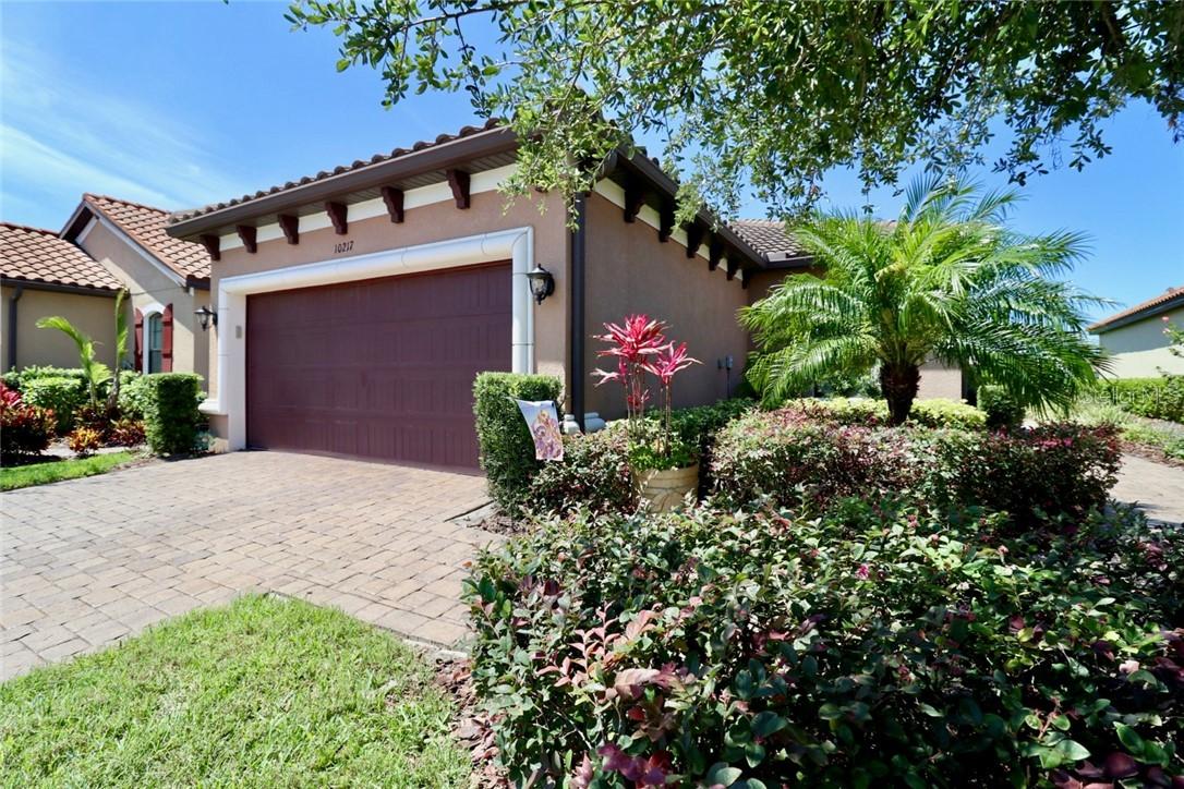 10217 Saint Francis Ter., Palmetto, FL 34221