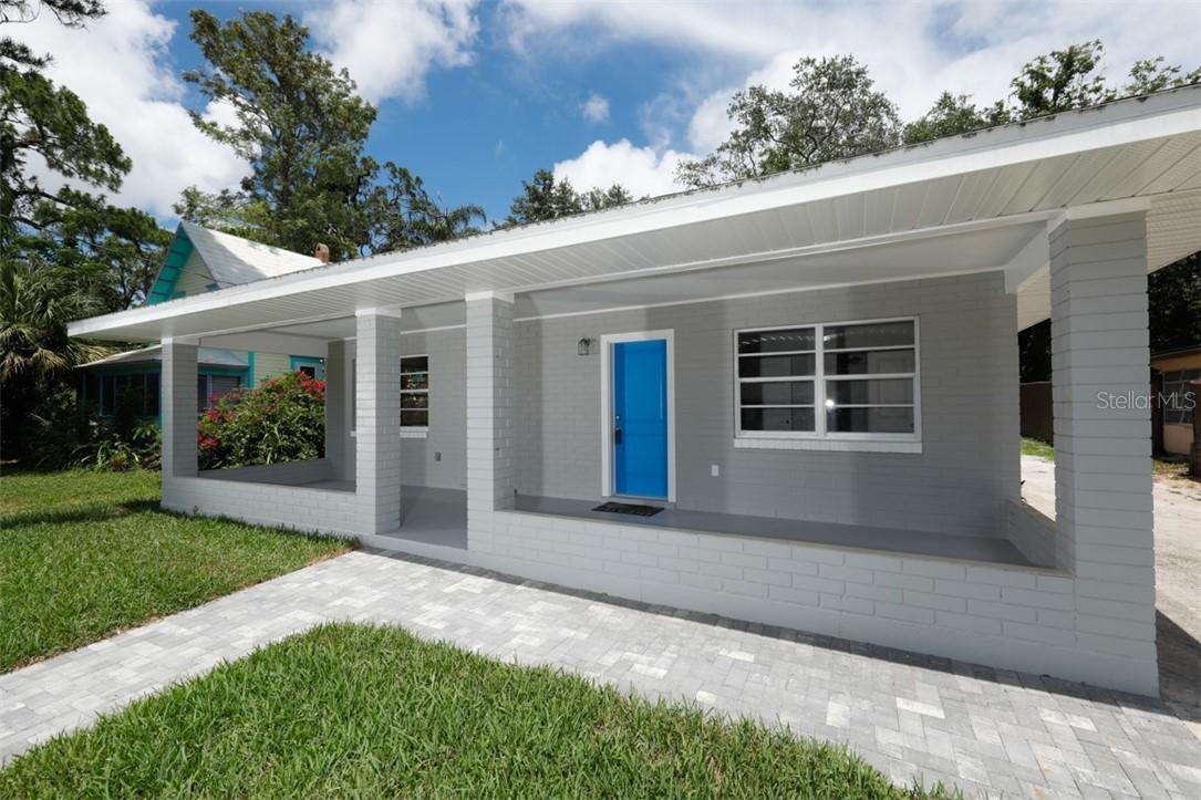 1305 20th St., Bradenton, FL 34205