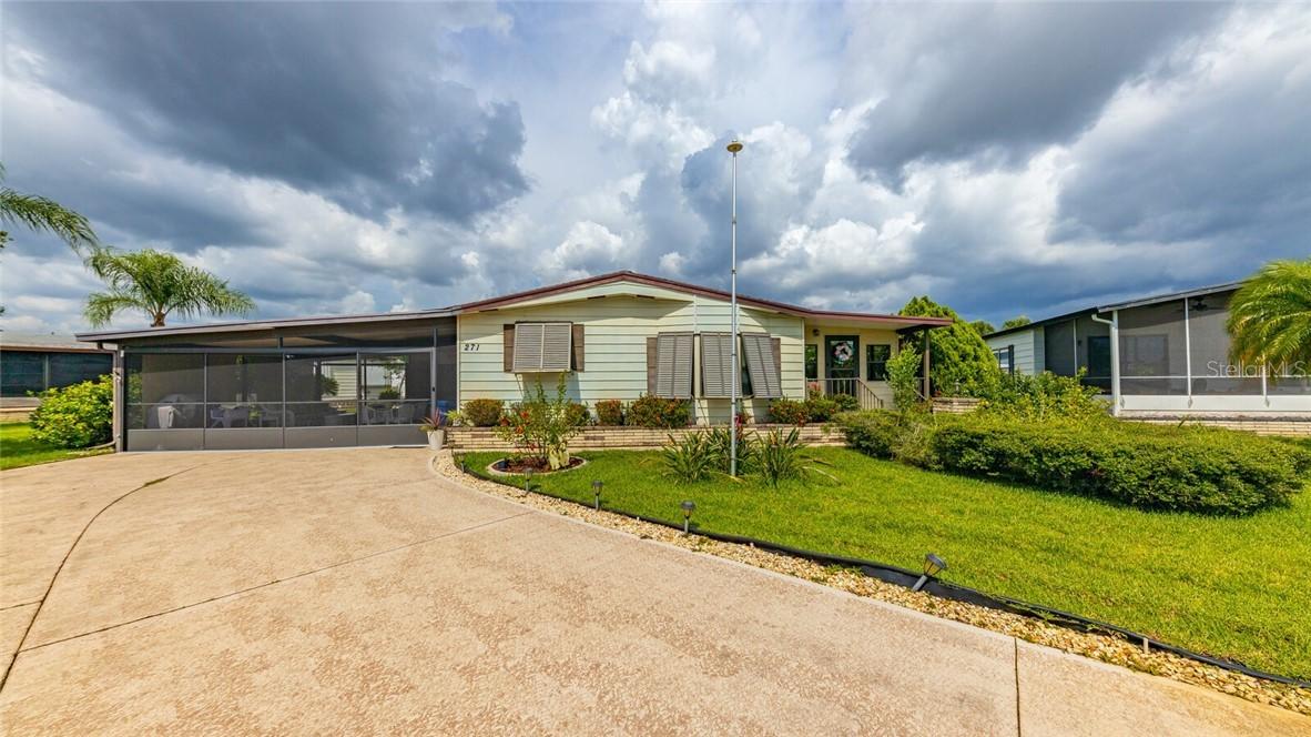 271 Captains Ct., North Port, FL 34287