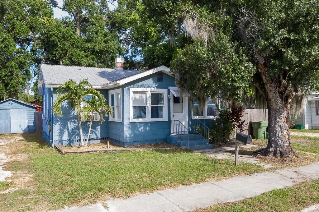 1502 10th St., Bradenton, FL 34205