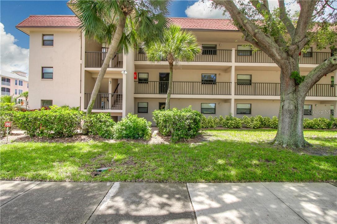 104 Capri Isles Blvd. #211, Venice, FL 34292