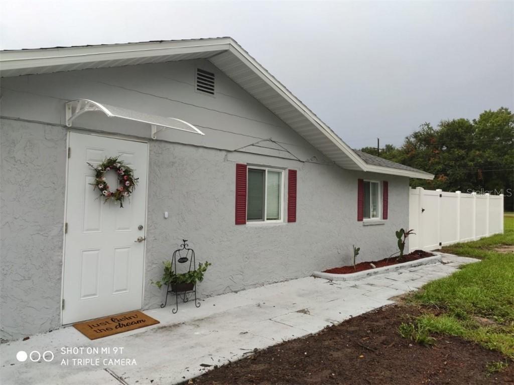 5045 Old Cheney Hwy., Orlando, FL 32807